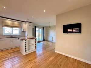 Photo 4- click for photo gallery